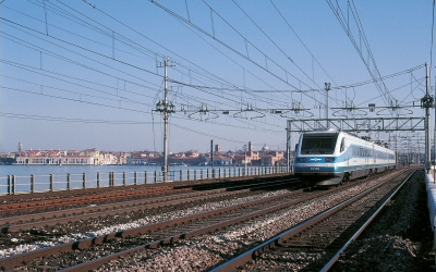 {short description of image}